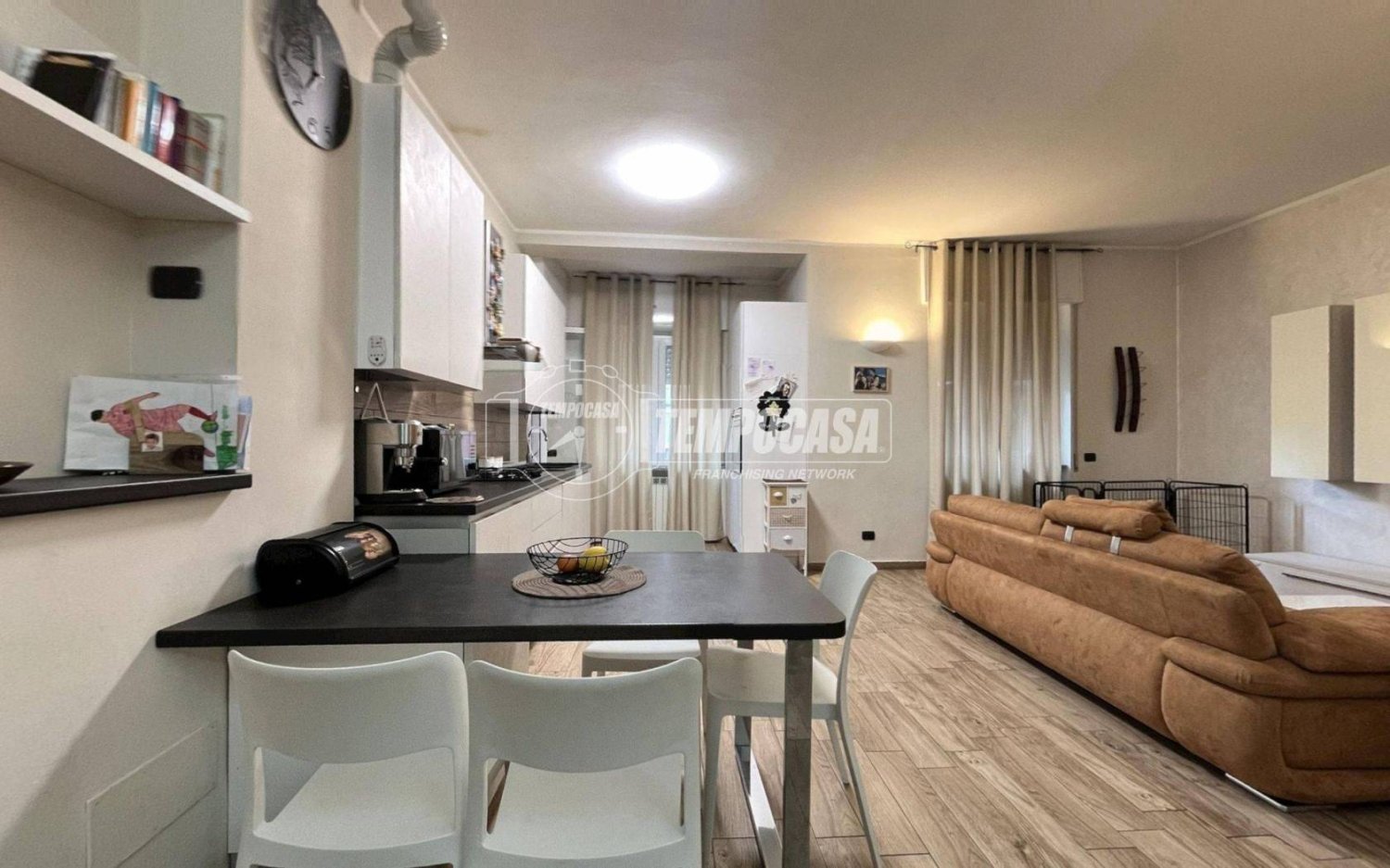 2 chambres Appartement à Parabiago, Italy No. 361766