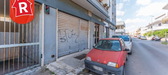 1-Zimmer Gewerbliche Immobilie in Cavallino, Italy, Nr. 310170 22