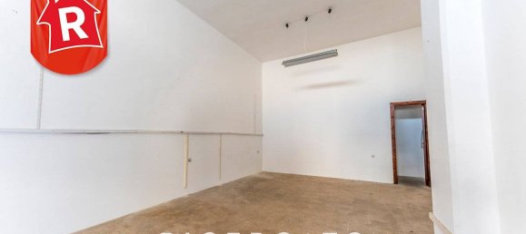 1-Zimmer Gewerbliche Immobilie in Cavallino, Italy, Nr. 310170 3