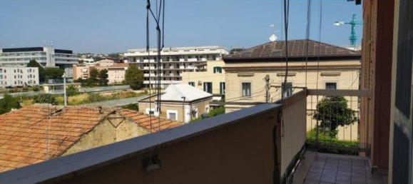 3 bedrooms Apartment in Pescara, Italy No. 341724 3