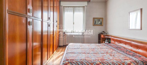 2 Schlafzimmer Wohnung in Bresso, Italy, Nr. 327564 10