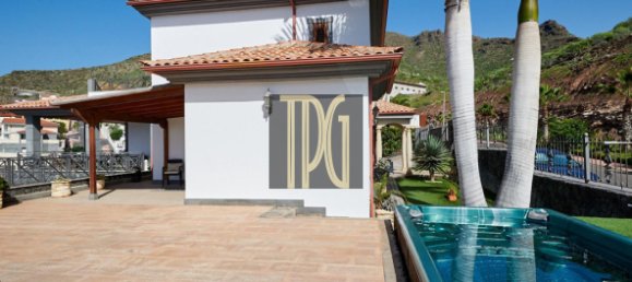 4 bedrooms Villa in Adeje, Spain No. 126805 4