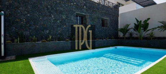 4 bedrooms Villa in Adeje, Spain No. 126805 7