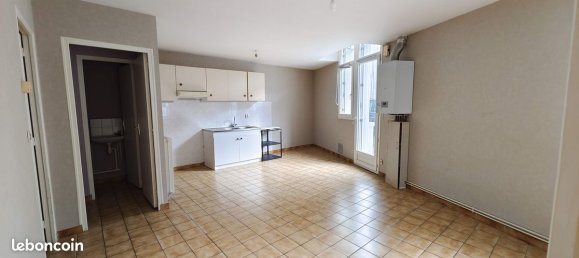 1 bedroom Apartment in Tours, France No. 80078 4