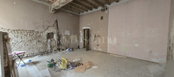 3-Zimmer Lagerhaus in Mantua, Italy, Nr. 331956 5