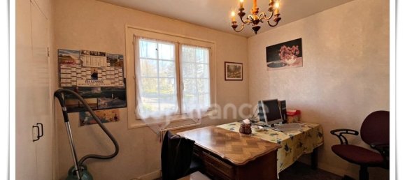 Casa de 5 dormitorios en Malguenac, France No. 202609 24