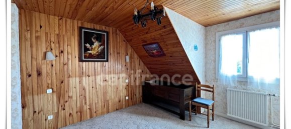 Casa de 5 dormitorios en Malguenac, France No. 202609 14