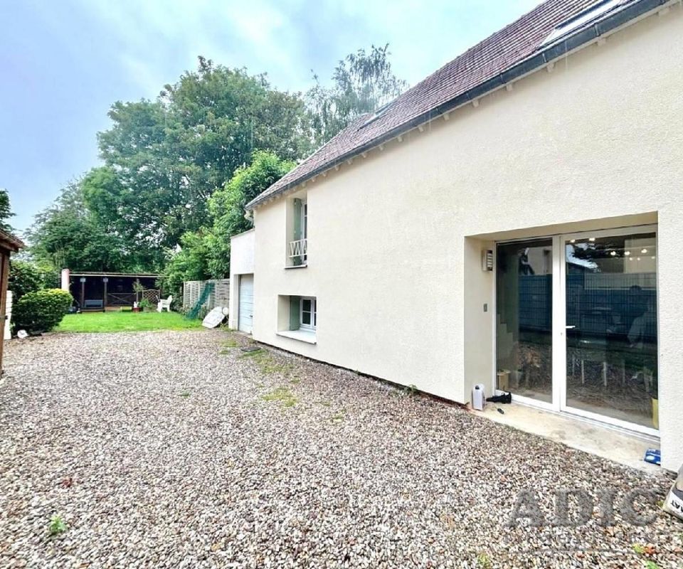 3 Schlafzimmer Haus in Longperrier, France, Nr. 164209