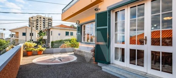 Casa de 5 dormitorios en Funchal, Portugal No. 17230 10