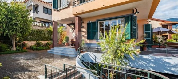 Casa de 5 dormitorios en Funchal, Portugal No. 17230 2