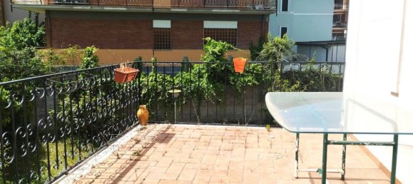 5 bedrooms Villa in Avezzano, Italy No. 78186 10