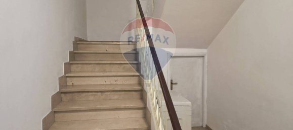 3 bedrooms House in Assisi, Italy No. 50321 6