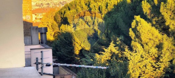 3 bedrooms House in Assisi, Italy No. 50321 39