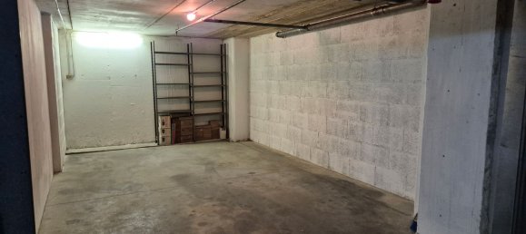28m² Garage in Bari, Italy No. 256886 3