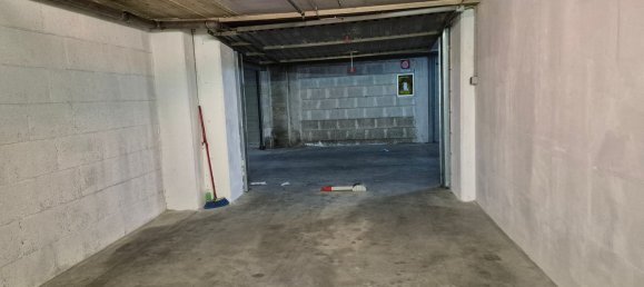 28m² Garage in Bari, Italy No. 256886 7