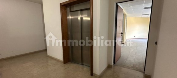 Oficina de 1 habitación en Padua, Italy No. 178599 2