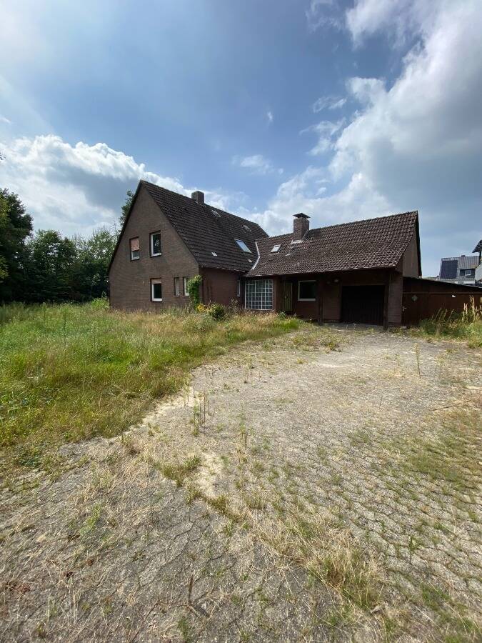 7 rooms House in Gifhorn, Germany No. 326969