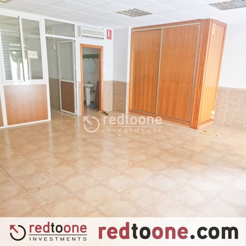  عقار تجاري في Alicante, Spain 60متر مربع رقم 84095