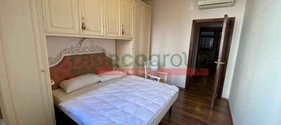 4-salle Appartement à Livorno, Italy No. 80309 22