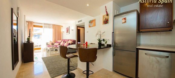 2 bedrooms Penthouse in Alicante, Spain No. 152302 3