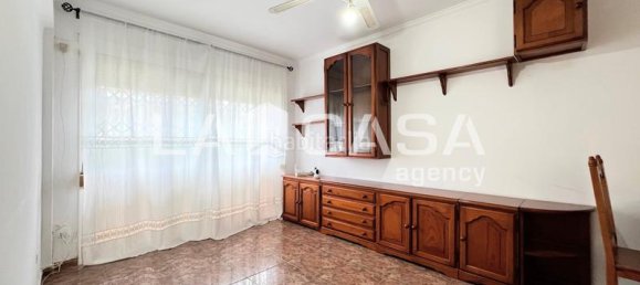 3 bedrooms Apartment in Badalona, Spain No. 138973 7