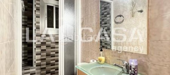 3 bedrooms Apartment in Badalona, Spain No. 138973 4