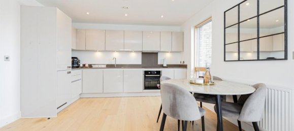 2 bedrooms Apartment in Watford, United Kingdom No. 6060 4