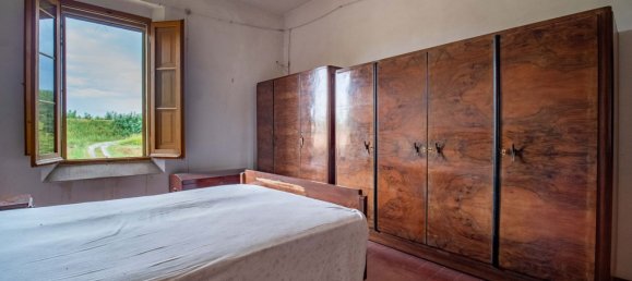 8-Zimmer Haus in Ravenna, Italy, Nr. 213654 2