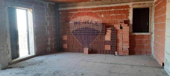 2 Schlafzimmer Wohnung in Caltagirone, Italy, Nr. 132598 10