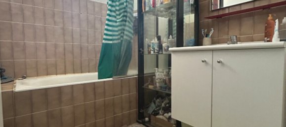 Apartamento de 3 dormitorios en Orleans, France No. 232156 8