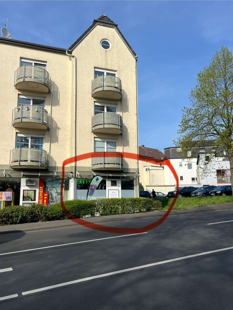 66m² Commercial property in Burscheid, Germany No. 316078