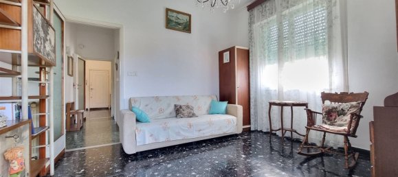 7 rooms Apartment in Camaiore, Italy No. 209043 17