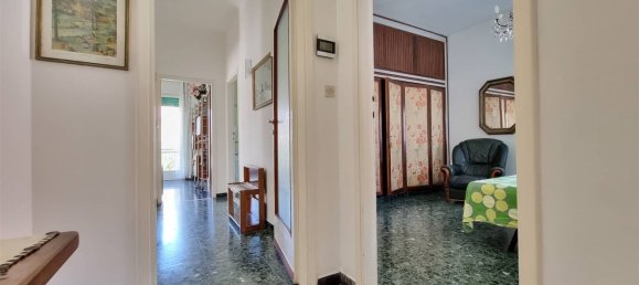 7 rooms Apartment in Camaiore, Italy No. 209043 9