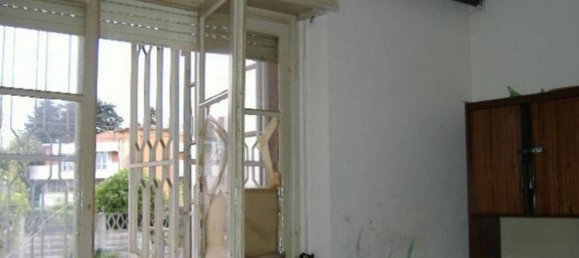 3غرفة شقة في Gallarate, Italy رقم 334147 11