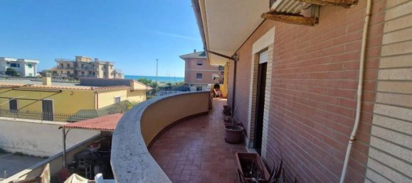 5 rooms Apartment in Pomezia, Italy No. 141822 29
