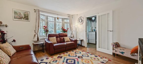 3 bedrooms House in Watford, United Kingdom No. 13461 5