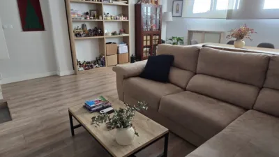 3 bedrooms Townhouse in Madrid, Spain No. 133692