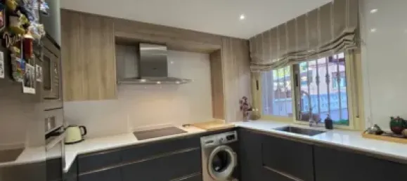 3 bedrooms Townhouse in Madrid, Spain No. 133692 11