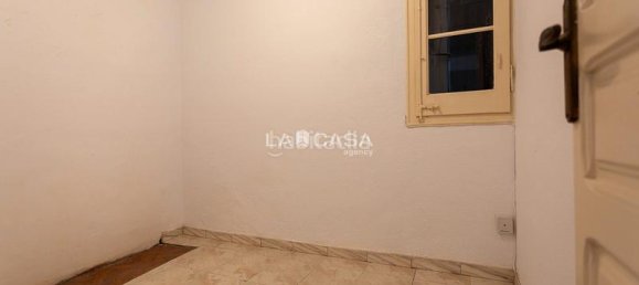 3 bedrooms Apartment in Eixample, Spain No. 187622 11