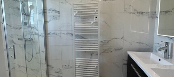 2 chambres Appartement à Montélimar, France No. 288514 6