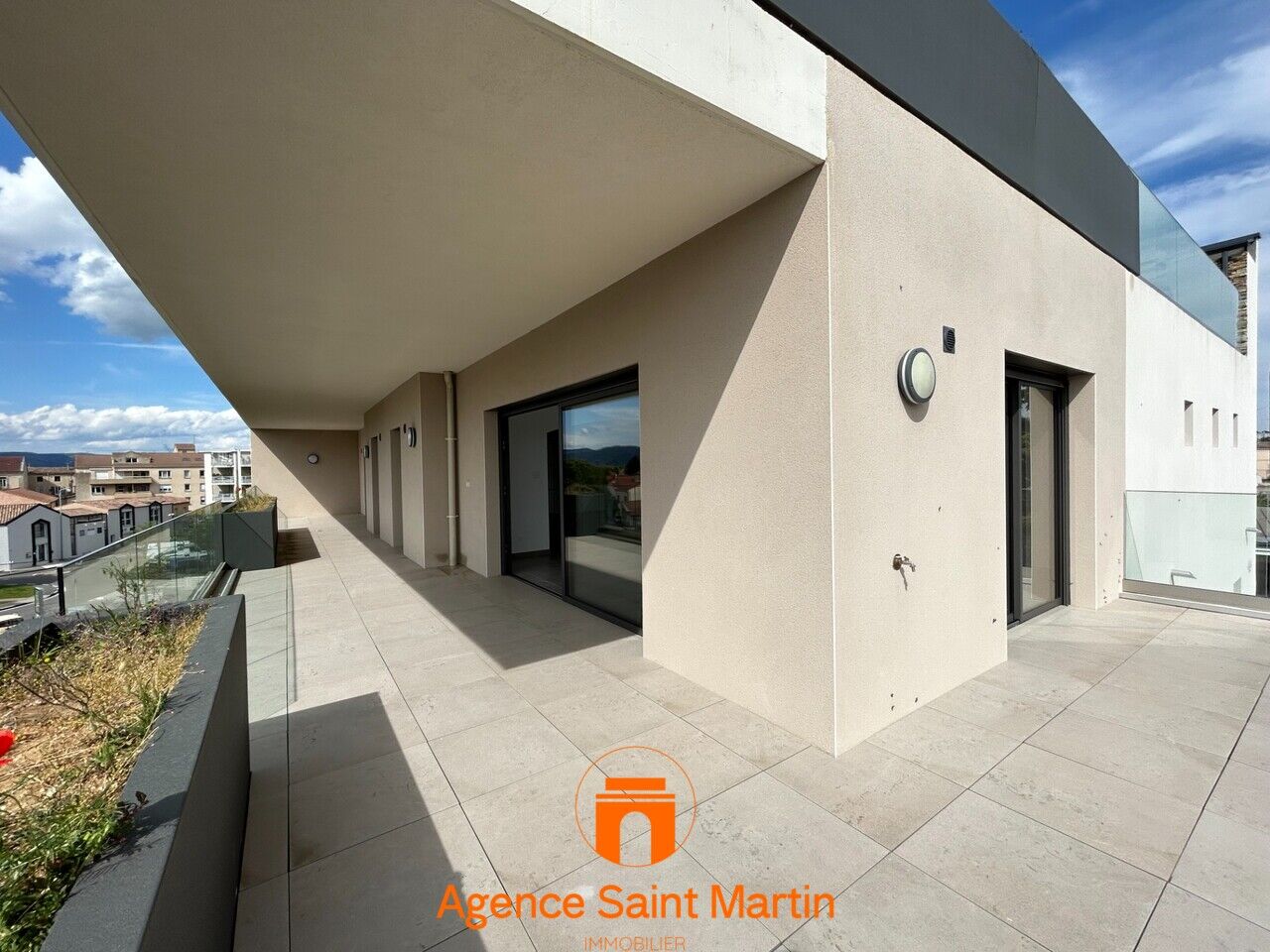 2 chambres Appartement à Montélimar, France No. 288514