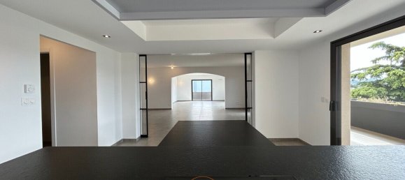 2 chambres Appartement à Montélimar, France No. 288514 4
