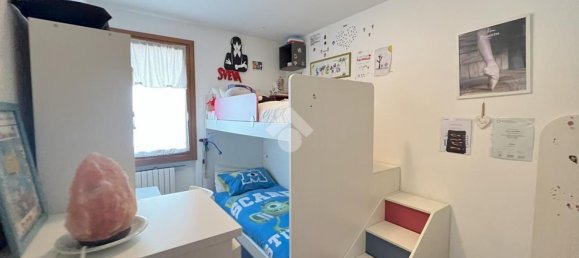 3 rooms Apartment in Vigodarzere, Italy No. 61398 13