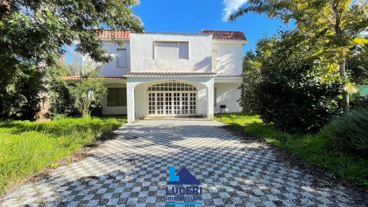 7 bedrooms Villa in Gallipoli, Italy No. 119189