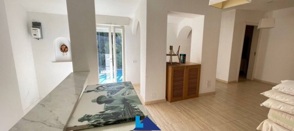 7 bedrooms Villa in Gallipoli, Italy No. 119189 3