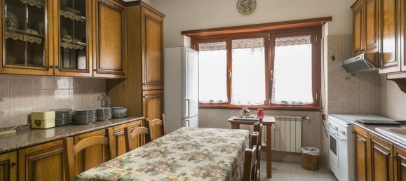 4 rooms Apartment in Rome, Italy No. 71138 27