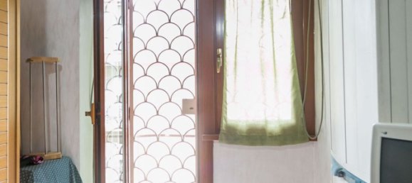 4 rooms Apartment in Rome, Italy No. 71138 37