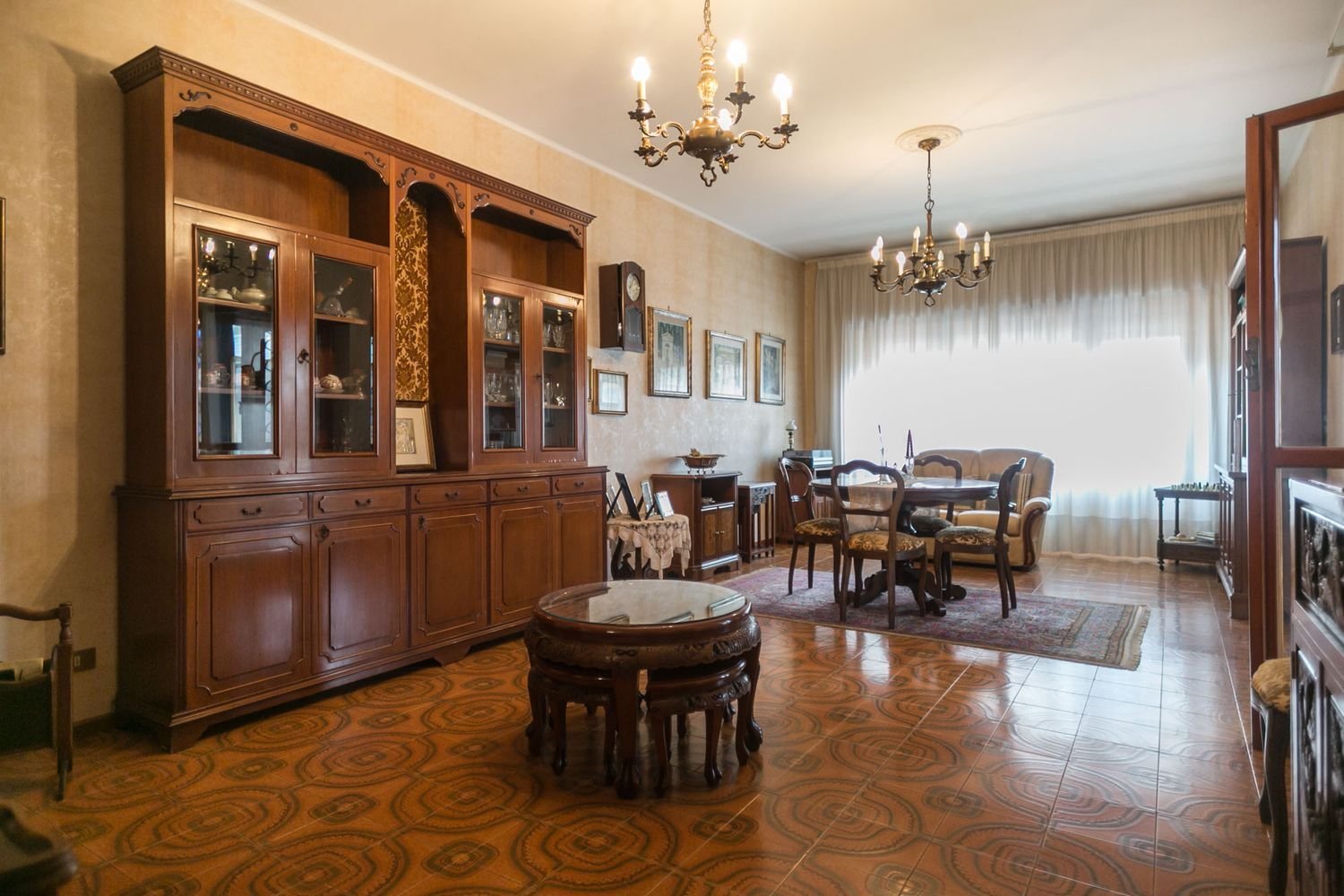 4-salle Appartement à Rome, Italy No. 71138