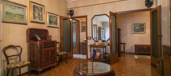 4 rooms Apartment in Rome, Italy No. 71138 14