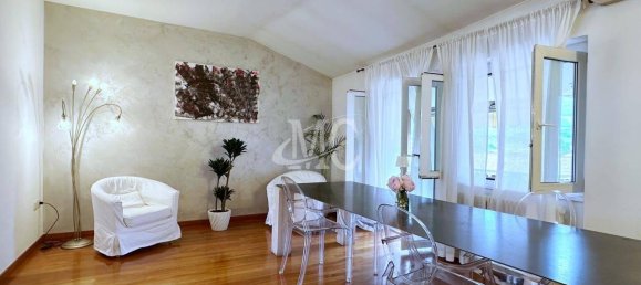 4 bedrooms Apartment in Rovereto, Italy No. 323929 3